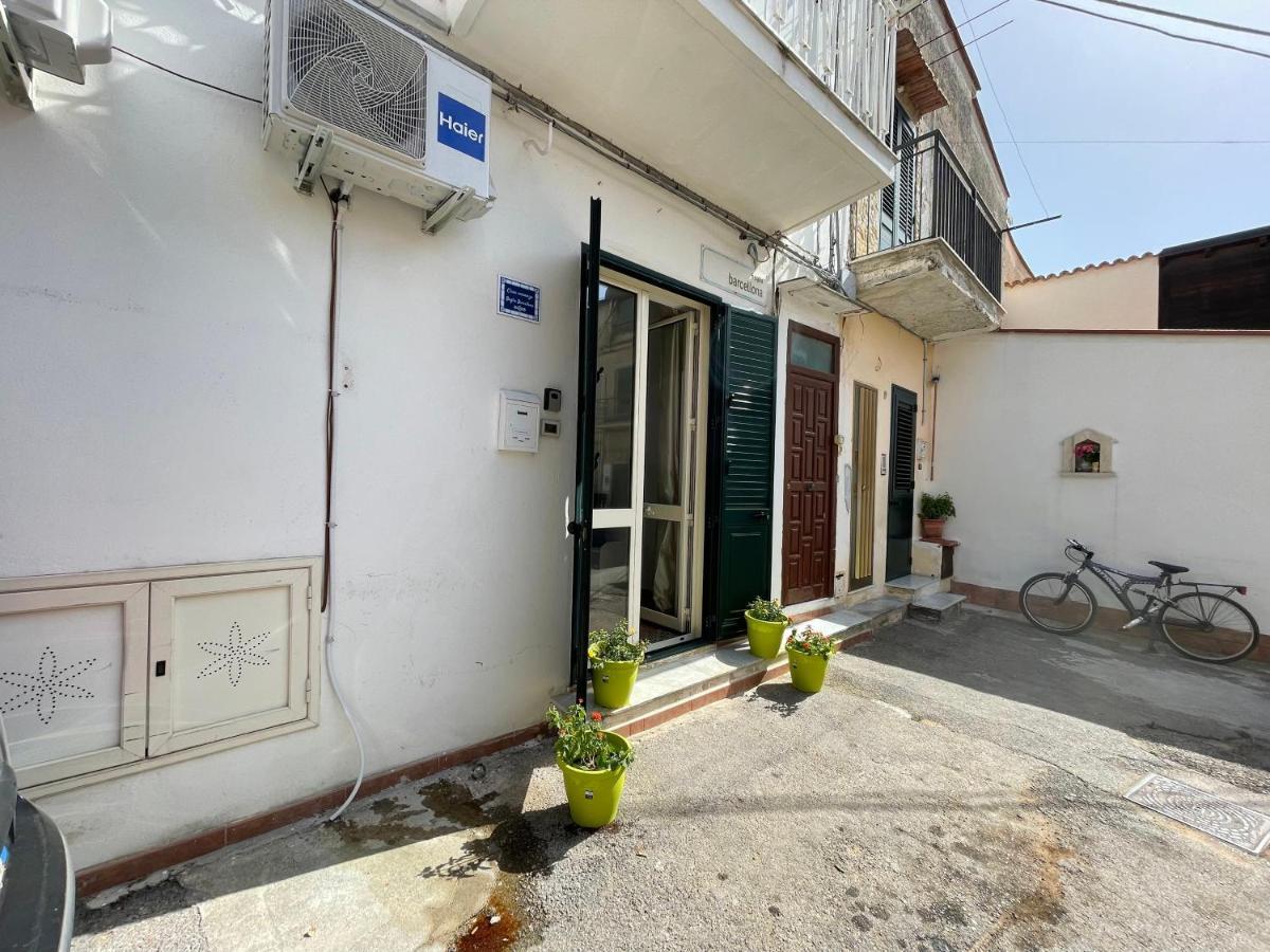 Casa vacanze Baglio Barcellona Mondello Palermo Esterno foto